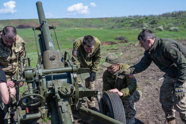 The growth of strong summer vegetation is impairing Ukraine's offensive against Russia, the UK's Ministry of Defence (MOD) has claimed. (Photo by Scott Peterson/Getty Images)