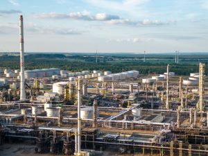 The PCK Schwedt oil refinery majority owned by Russia's Rosneft. (Photo by Christian Ender/Getty Images)