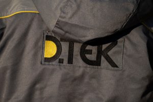 Undeterred: The DTEK inscription on a workers's jacket. The Ukraine power company has been hard hit by the latest Russian strikes. (Maks Muravsky/Global Images Ukraine via Getty Images)