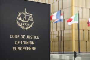 The General Court of the European Court of Justice has ruled that the European Parliament cannot refuse information requests when citizens seek documents related to a convicted member of the EU Parliament.(Stockfoto)
