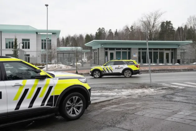 Norwegian police have arrested three brothers in connection with an explosion caused by a homemade device outside the U.S. embassy in Oslo. The blast occurred on Sunday at the entrance of the diplomatic building, causing minor damage but no injuries. Authorities are treating the case as a suspected terrorist offense.EPA/FREDRIK VARFJELL NORWAY OUT