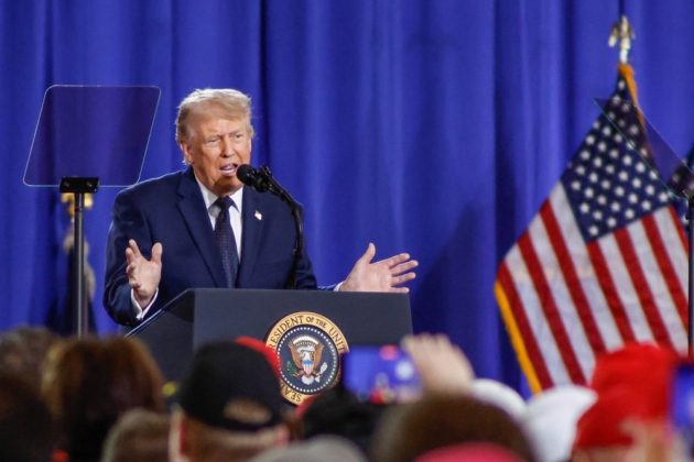 Trump tempers hopes of imminent Iran deal