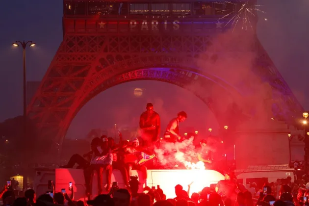 French Government defends PSG celebration policing despite death and 890 arrests
