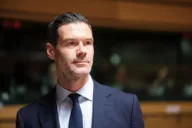 Sweden approves law allowing easier expulsion of immigrants who behave badly