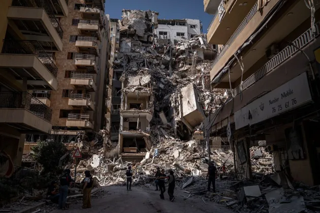 Israel and Lebanon agree to implement ceasefire